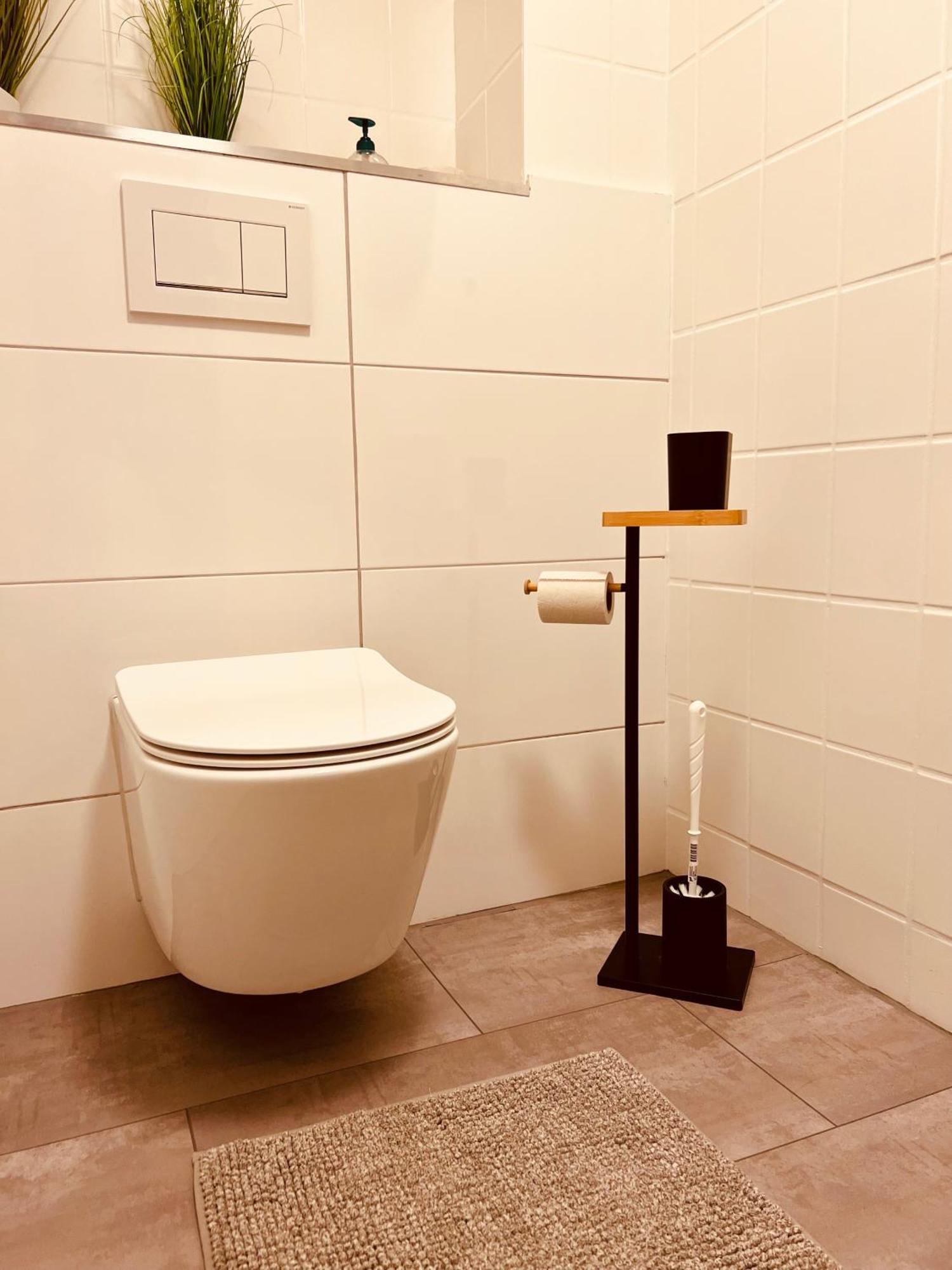 Cologne Luxe Living: Opulent Elegance Unleashed Lägenhet Exteriör bild