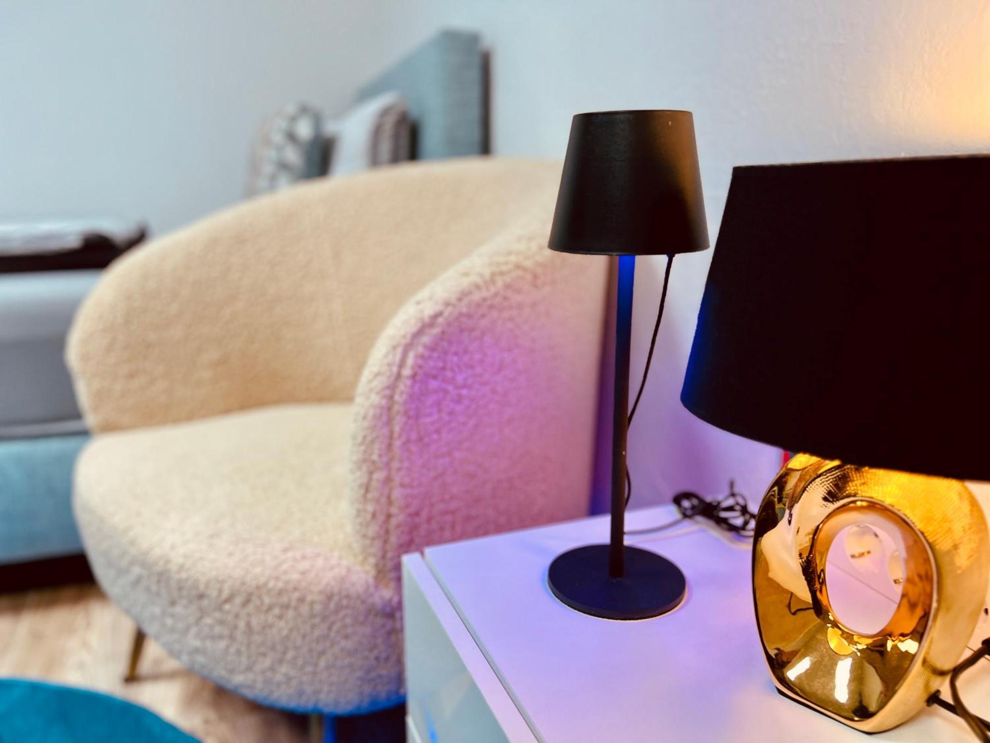 Cologne Luxe Living: Opulent Elegance Unleashed Lägenhet Exteriör bild